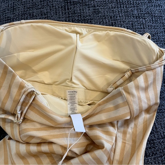 NWT Tigerlily Verena Sloane Striped One piece swimsuit S, M - Picture 6 of 13